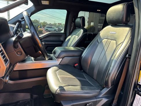 Used 2019 Ford F450 Platinum w/ Platinum Ultimate Package image 35