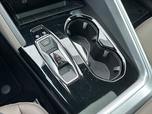 New 2025 Audi Q5 Premium image 35