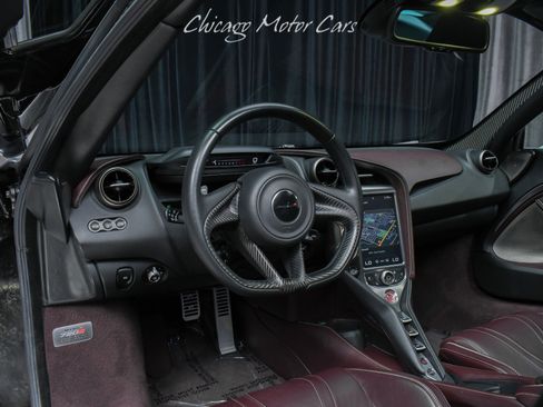 Used 2018 McLaren 720S Luxury RWD image 10