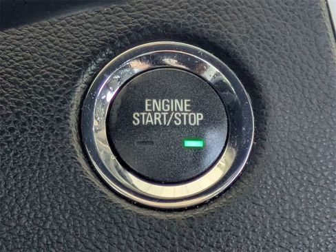 Used 2015 Cadillac SRX Luxury image 37