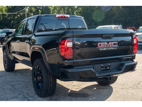 New 2026 GMC Canyon Denali w/ LPO, Denali Black Edition AWD/4WD image 6