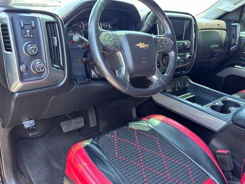 Used 2017 Chevrolet Silverado 1500 LT w/ All Star Edition AWD/4WD image 7