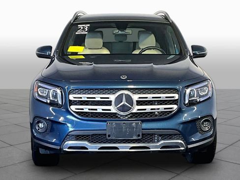 Used 2023 Mercedes-Benz GLB 250 4MATIC image 4