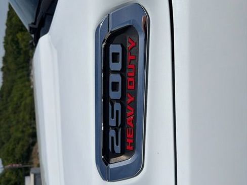 Used 2023 RAM 2500 Big Horn w/ Level 1 Equipment Group AWD/4WD image 10