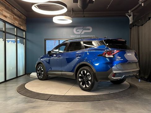 Used 2023 Kia Sportage X-Line w/ X-Line Premium Package AWD/4WD image 5