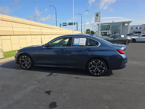 Used 2026 BMW 330i Sedan RWD image 5