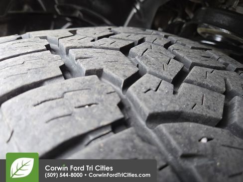 Used 2020 RAM 1500 Laramie image 9