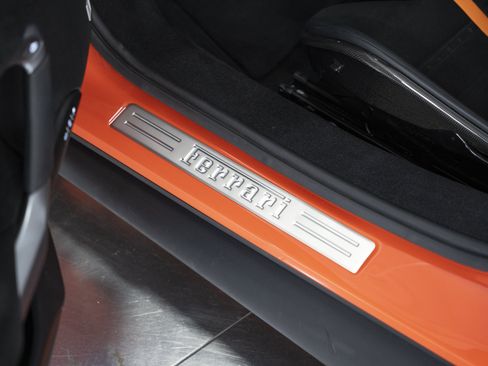 Used 2025 Ferrari 296 GTS RWD image 25