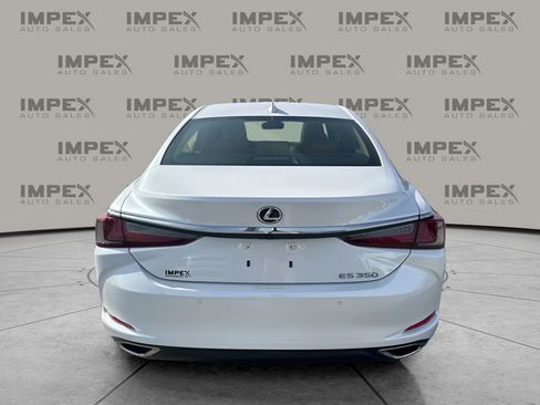 Used 2025 Lexus ES 350 w/ Premium Package image 4
