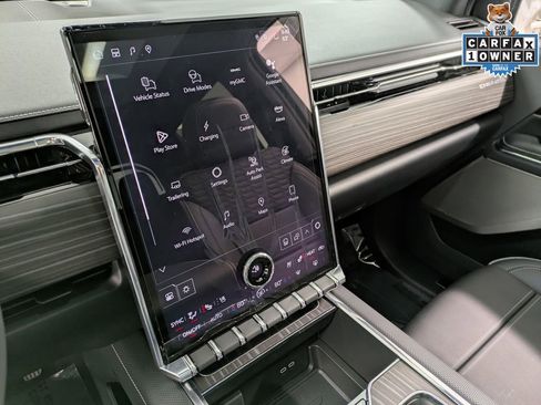 Used 2025 GMC Sierra EV Denali image 12