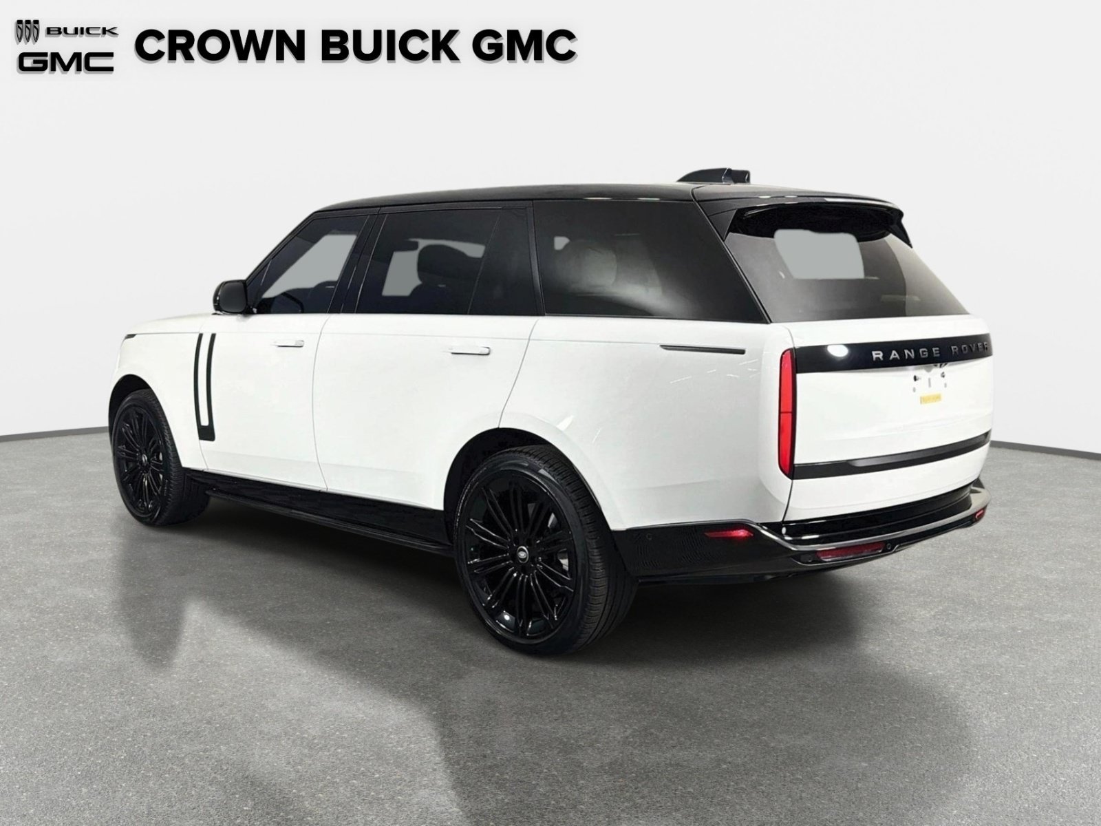 Used 2025 Land Rover Range Rover Long Wheelbase SE AWD/4WD image 7