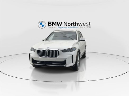 New 2026 BMW X5 xDrive50e AWD/4WD image 8