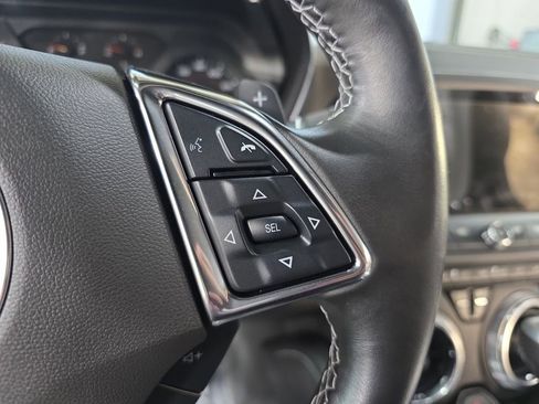 Used 2024 Chevrolet Camaro LT w/ Technology Package RWD image 16