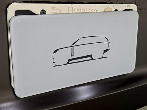 New 2026 Land Rover Range Rover SE image 23