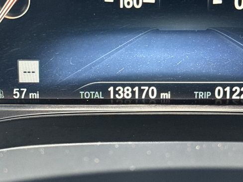 Used 2018 BMW 530i RWD image 19