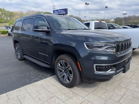 Used 2024 Jeep Wagoneer Series II w/ Flexible Seating Group image 2