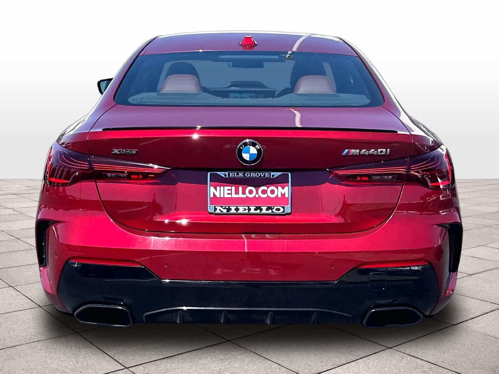 Used 2026 BMW 440i xDrive Coupe w/ Premium Package AWD/4WD image 8