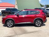 Used 2021 Nissan Rogue SV image 3