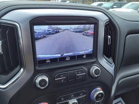 Used 2022 GMC Sierra 1500 SLT w/ SLT Convenience Package image 20