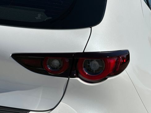 New 2026 MAZDA MAZDA3 s FWD image 31