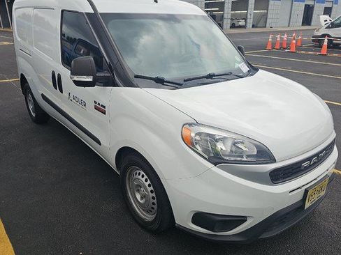 Used 2022 RAM ProMaster City Tradesman FWD image 2