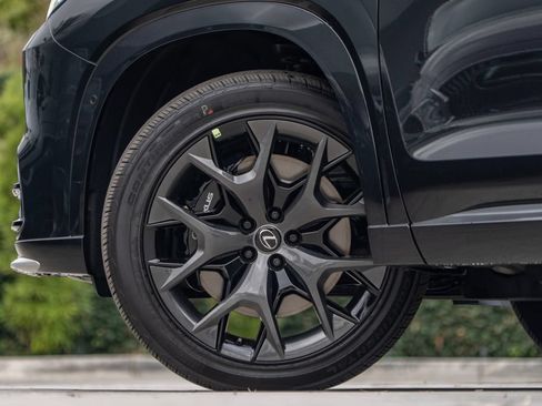 New 2026 Lexus TX 500h AWD image 8