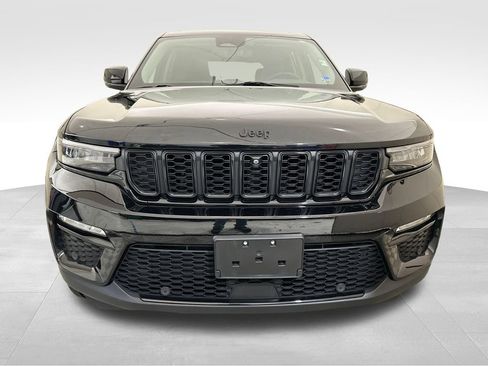 Used 2023 Jeep Grand Cherokee Limited w/ Luxury Tech Group II AWD/4WD image 9