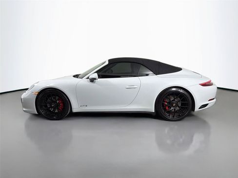 Certified 2018 Porsche 911 Cabriolet image 2