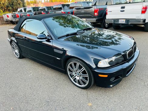 Used 2006 BMW M3 Convertible image 1
