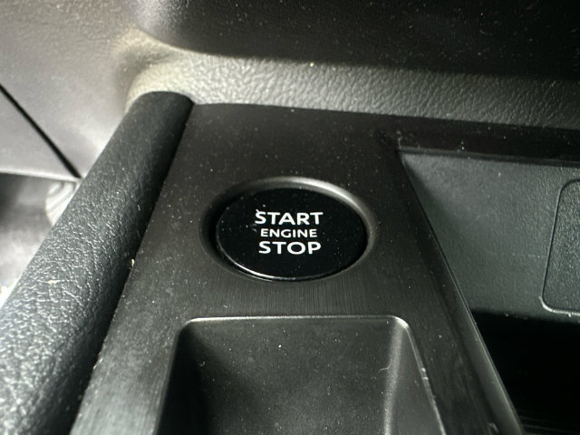 Used 2025 Nissan Kicks S FWD image 36