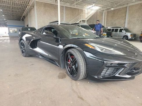 Used 2026 Chevrolet Corvette Stingray Coupe w/ 1LT RWD image 1