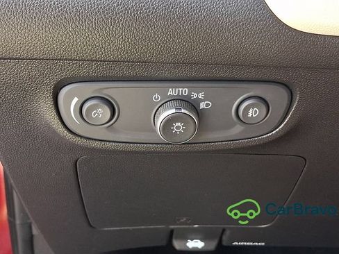 Certified 2020 Buick Encore GX Preferred FWD image 24