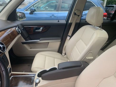 Used 2015 Mercedes-Benz GLK 350 2WD image 3