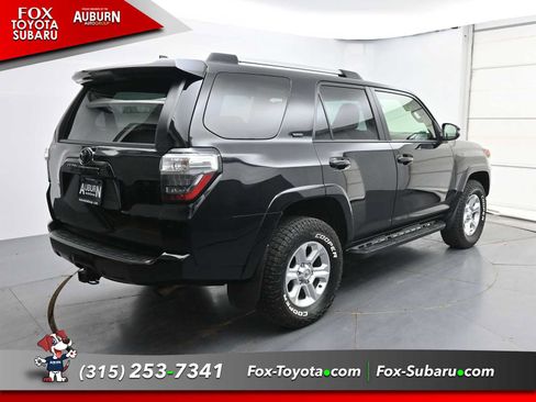 Used 2023 Toyota 4Runner SR5 Premium w/ Moonroof Package AWD/4WD image 15