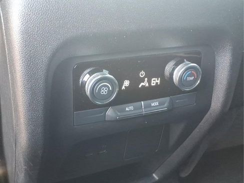 Used 2025 Buick Enclave Preferred FWD image 22