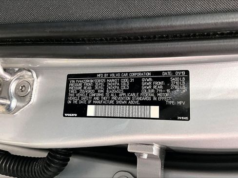 Used 2019 Volvo XC60 T6 Momentum w/ Advanced Package AWD/4WD image 32