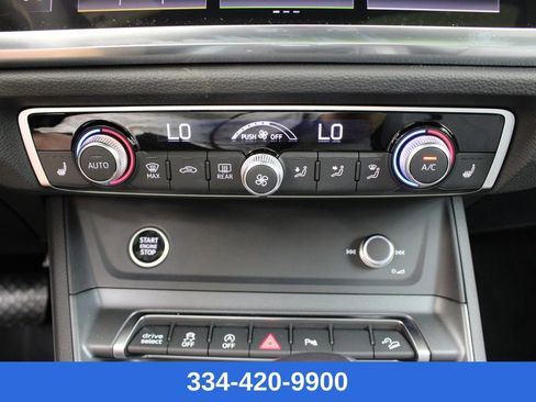 New 2025 Audi Q3 2.0T Premium image 27