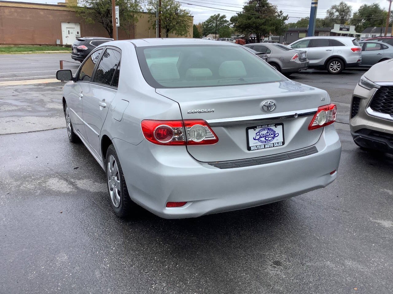 Used 2012 Toyota Corolla LE FWD image 13