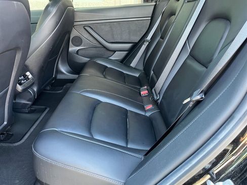 Used 2021 Tesla Model 3 Long Range AWD/4WD image 11
