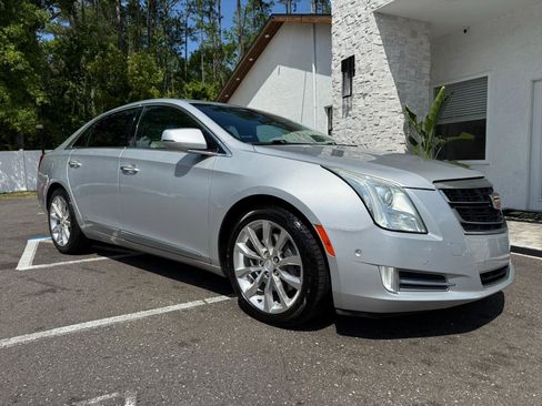 Used 2016 Cadillac XTS Luxury image 14