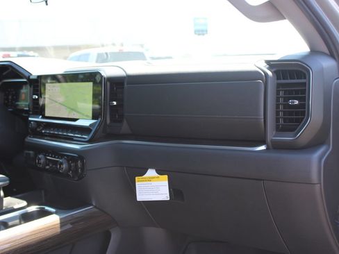 New 2026 Chevrolet Silverado 1500 LT Trail Boss w/ Convenience Package II AWD/4WD image 33