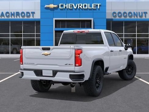 New 2026 Chevrolet Silverado 2500 ZR2 AWD/4WD image 4