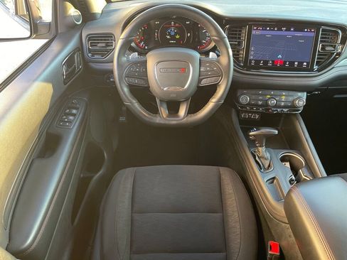 Used 2025 Dodge Durango GT AWD/4WD image 2