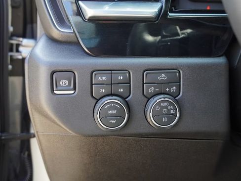 Used 2026 Chevrolet Silverado 1500 RST AWD/4WD image 22