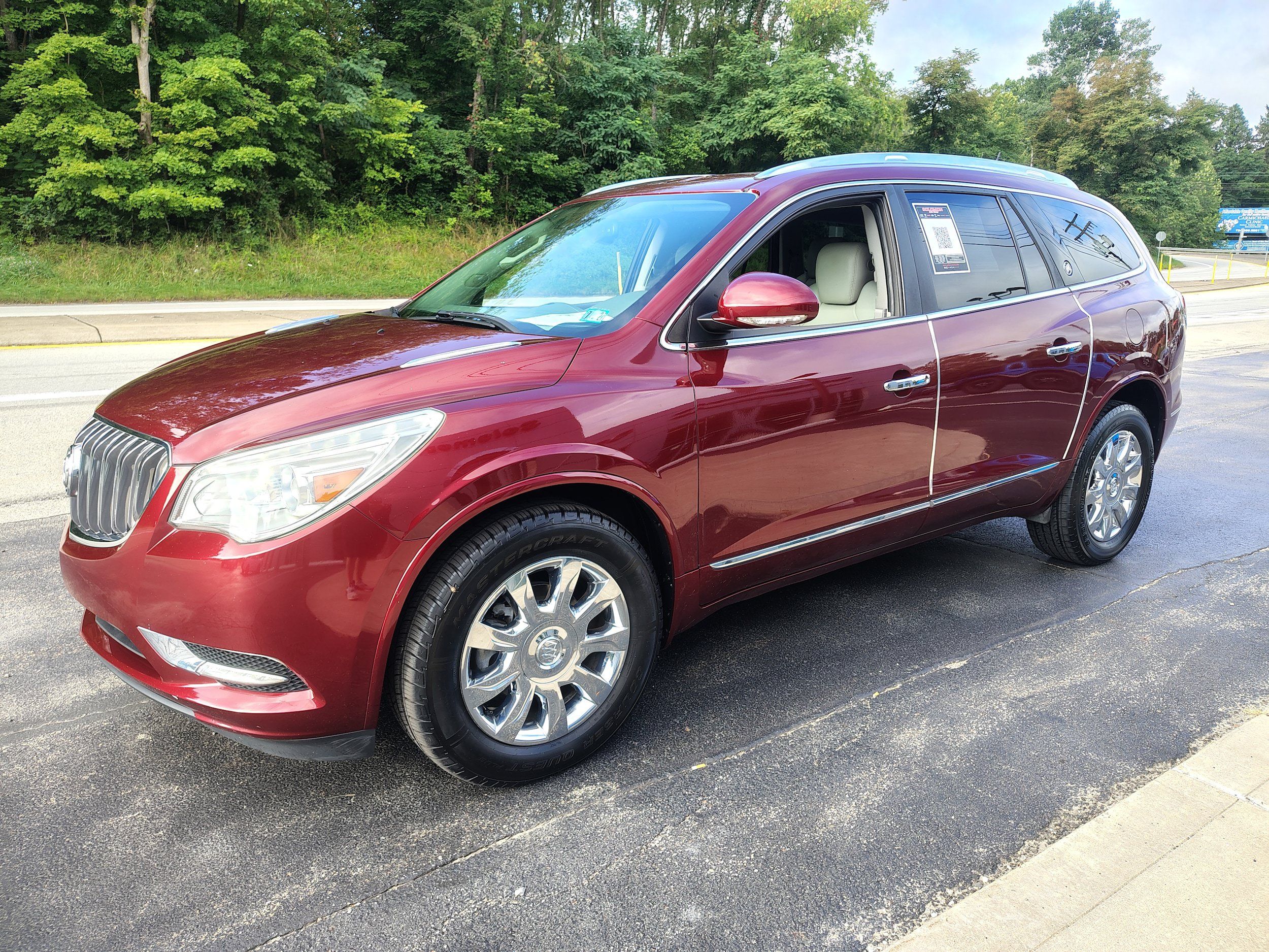 Used 2017 Buick Enclave Premium AWD/4WD image 4