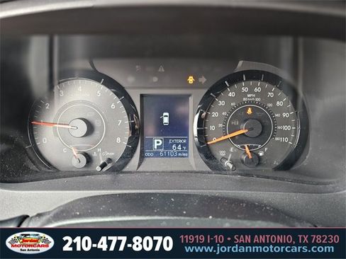 Used 2017 Toyota Sienna LE image 28