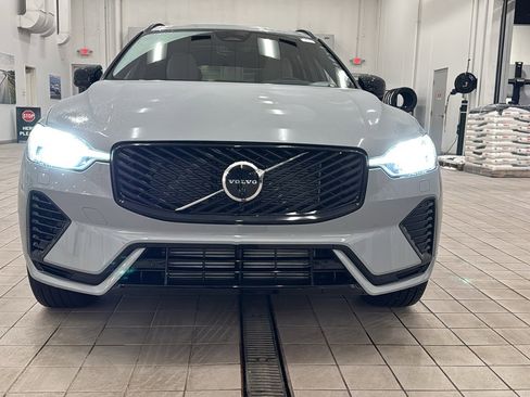 New 2026 Volvo XC60 T8 Plus w/ Protection Package Premier image 10