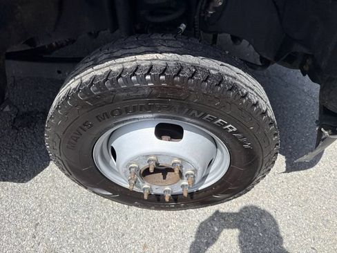 Used 2021 Ford F350 XL w/ Power Equipment Group AWD/4WD image 12