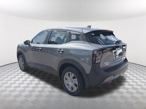 Used 2025 Nissan Kicks S FWD image 13