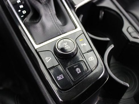 Used 2023 Kia Sportage SX image 14